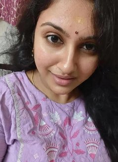 It's Ramya Hard Sex and Satisfied Servic - puta in Madurai Photo 2 of 4