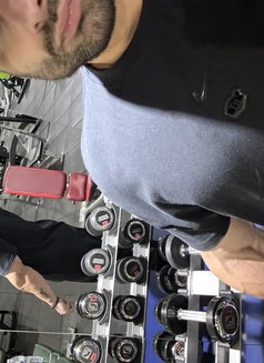 Italiandesirexxx-Your pornstar next door - Acompañantes masculino in Dubai Photo 11 of 11