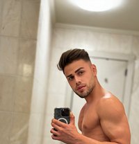 Italyboy - Acompañante masculino in Dubai Photo 4 of 9