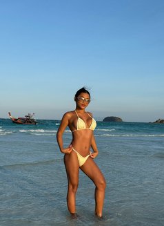 Itim hot - Acompañantes transexual in Phuket Photo 28 of 29