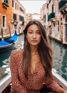 Its Cold and I Feel So Hot! - escort in Macao Photo 4 of 9