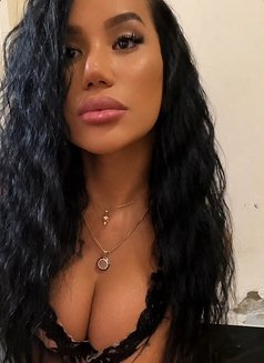 iTs Me Angel Your Fantasy - Acompañantes transexual in Dubai Photo 18 of 24
