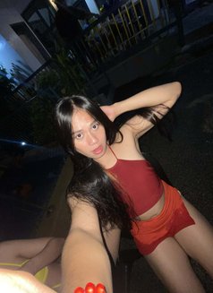 Its Me Gadoralicious - Acompañantes transexual in Manila Photo 8 of 10