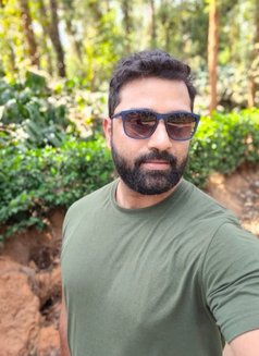 Its Me Shadu - Male escort in New Delhi Photo 1 of 5