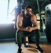 Its Me Shadu - Male escort in New Delhi