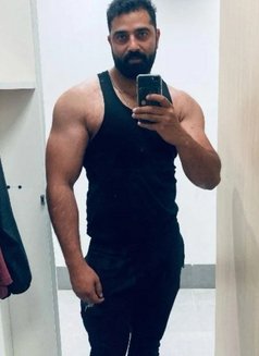 Its Me Shadu - Male escort in New Delhi Photo 3 of 5