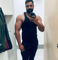 Its Me Shadu - Male escort in New Delhi