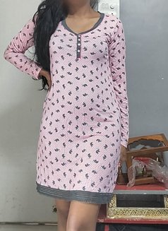 Its me🥂Trisha🥂 - puta in Hyderabad Photo 2 of 2