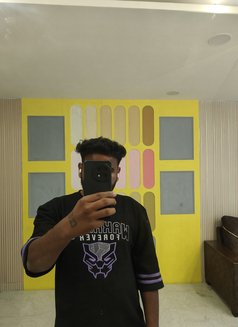 Its Srk - Male escort in Pune Photo 1 of 2