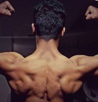 Its Surya - Acompañantes masculino in Mumbai
