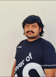 Its Tabyy - Male escort in Jeddah Photo 1 of 4