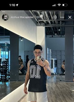 Its Your Boy Jm - Male escort in Singapore Photo 8 of 8