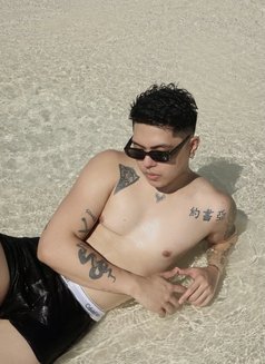 Its Your Boy Jm - Male escort in Manila Photo 8 of 9