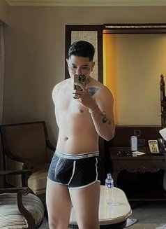 Its Your Boy Jm - Male escort in Manila Photo 6 of 10