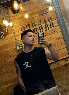 Its Your Boy Jm - Male escort in Manila Photo 2 of 7