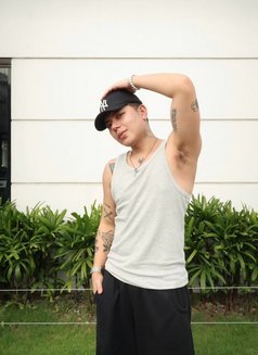 Its Your Boy Jm - Male escort in Manila Photo 3 of 7
