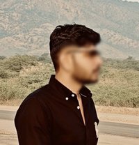 Its Yours Raj - Acompañantes masculino in Ahmedabad