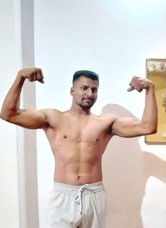 Itsankus - Male escort in Ahmedabad Photo 1 of 5
