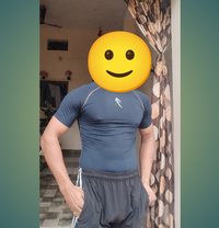 Itsankus - Acompañantes masculino in Ahmedabad