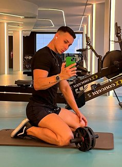 Itsmatie - Male escort in Copenhagen Photo 7 of 10