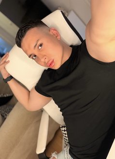 Itsmatie - Male escort in Barcelona Photo 10 of 10
