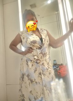 Itsmeera - escort in Chennai Photo 1 of 4