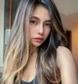 Itsmeflo - puta in Singapore Photo 1 of 11