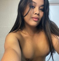 Itz Ts Daphne - Transsexual escort in Bangkok Photo 2 of 10