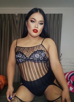 Itz Ts Daphne - Transsexual escort in Bangkok Photo 9 of 10