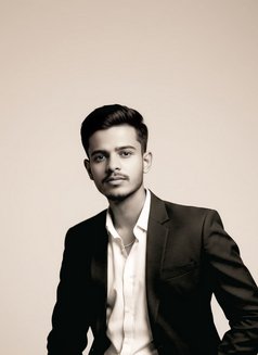 Ivaan - Male escort in New Delhi Photo 1 of 1