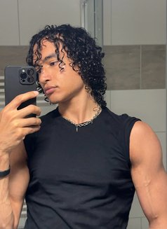 Ivai - Male escort in Berlin Photo 9 of 11