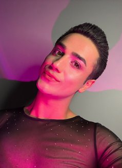 İvan - Male escort in Batumi Photo 10 of 16
