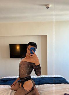 İvan - Male escort in Batumi Photo 13 of 16