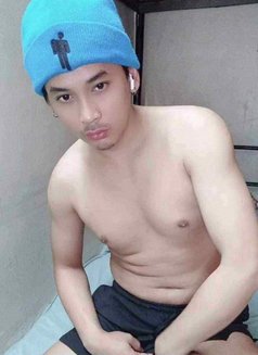 Ivan - masseur in Riyadh Photo 6 of 8