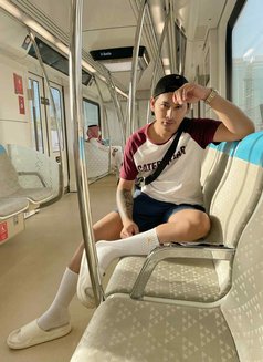 Ivan - masseur in Riyadh Photo 8 of 8
