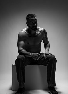 Ivan - Male escort in Lisbon Photo 3 of 3
