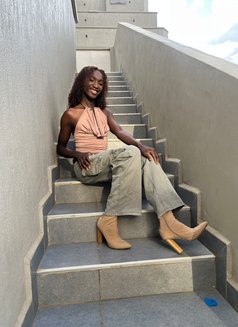 Ivan - Male escort in Nairobi Photo 9 of 9