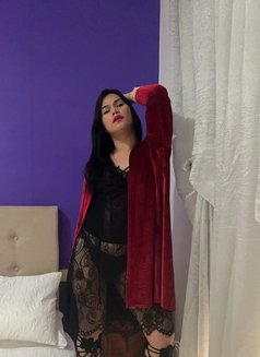 Ivana - masseuse in Marbella Photo 5 of 6