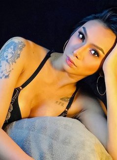 Ivana 🧿 - Acompañantes transexual in Manila Photo 15 of 15