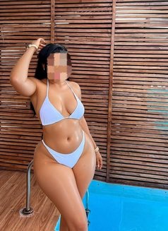 Ivanna Super Hot - puta in Ahmedabad Photo 2 of 5