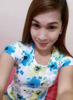 Ivhone a fresh and young ladyboy - Transsexual escort in Angeles City Photo 1 of 30