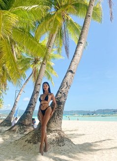 Ivonne currently in boracay - escort in Seoul Photo 7 of 9