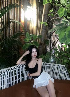 Ivory Cat - escort in Manila Photo 1 of 2