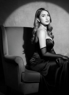 Ivory TOP - Transsexual escort in Singapore Photo 8 of 18