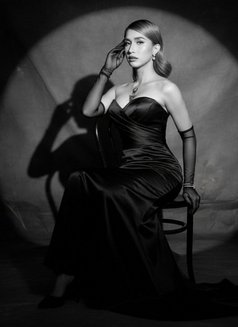 Ivory TOP - Transsexual escort in Singapore Photo 9 of 18