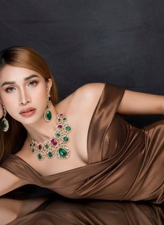 Ivory TOP - Transsexual escort in Singapore Photo 12 of 18