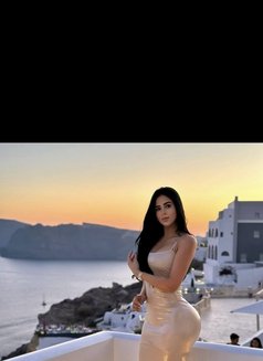 Ivvana - escort in Dubai Photo 7 of 8