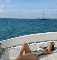 Ivvana - Acompañantes transexual in Dubai