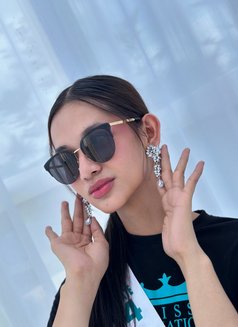 EXPERIENCE THE ULTIMATE WITH LILY🥵 - Transsexual escort in Singapore Photo 8 of 11