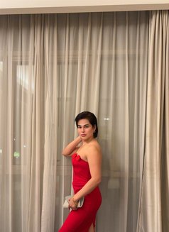 Ivy - Transsexual escort in Al Ain Photo 6 of 7